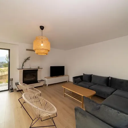 Magnificent Villa With Private Pool And Gorgeous View In Alanya Villa