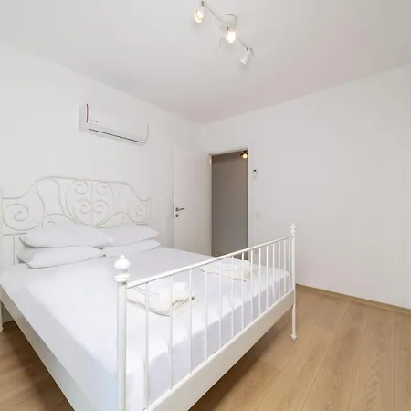 Magnificent Villa With Private Pool And Gorgeous View In Alanya Villa *